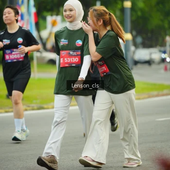 Runner Photo 3566797