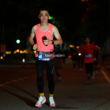 Runner Photo 3566813