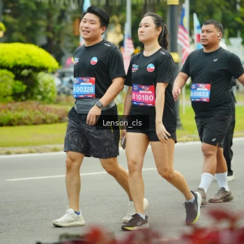 Runner Photo 3566816