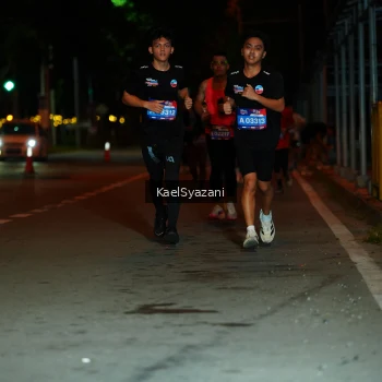 Runner Photo 3566818