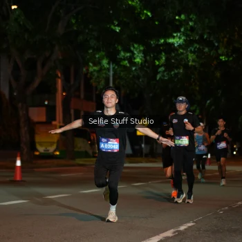 Runner Photo 3566844