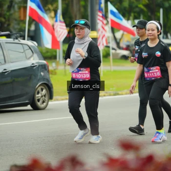 Runner Photo 3566850