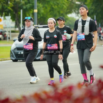 Runner Photo 3566853