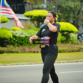 Runner Photo 3566870