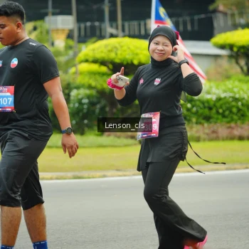 Runner Photo 3566884