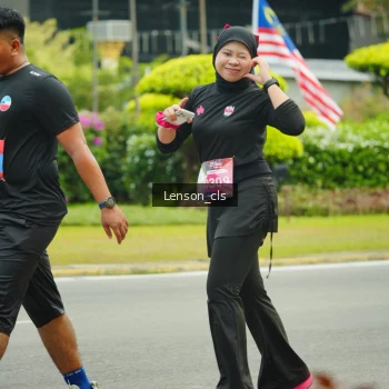 Runner Photo 3566885