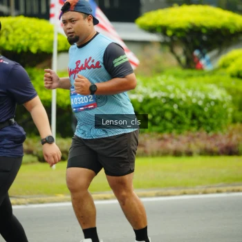 Runner Photo 3566912