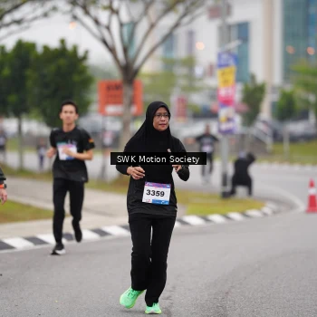 Runner Photo 3566919
