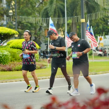 Runner Photo 3566945
