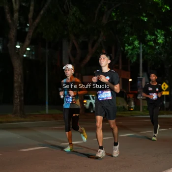 Runner Photo 3566955