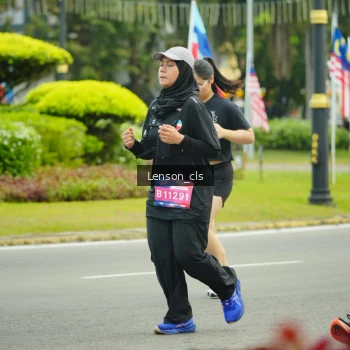 Runner Photo 3566965