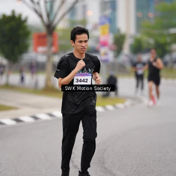 Runner Photo 3566967