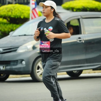 Runner Photo 3566971