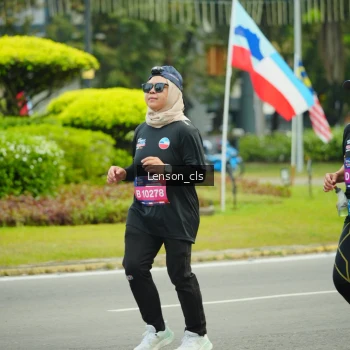 Runner Photo 3566994