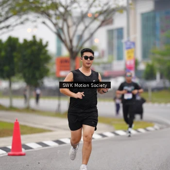 Runner Photo 3566999