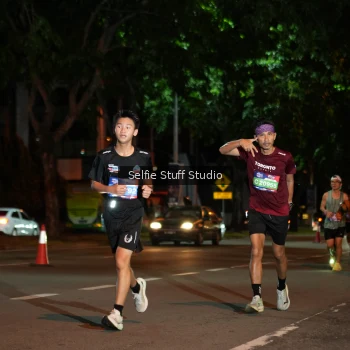 Runner Photo 3567122