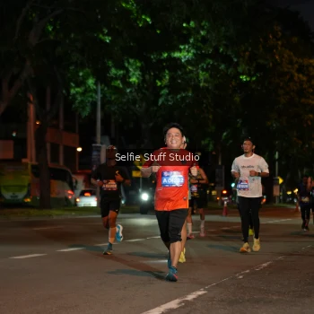 Runner Photo 3567145