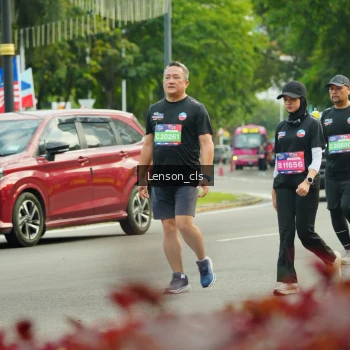 Runner Photo 3567193
