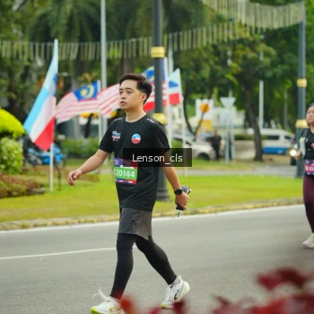 Runner Photo 3567198