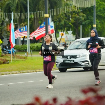 Runner Photo 3567201