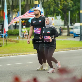 Runner Photo 3567234