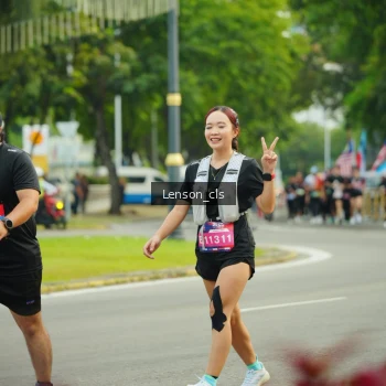 Runner Photo 3567245
