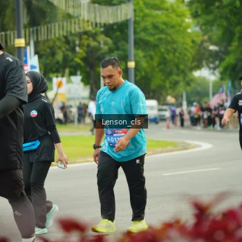 Runner Photo 3567251