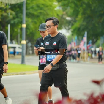 Runner Photo 3567273