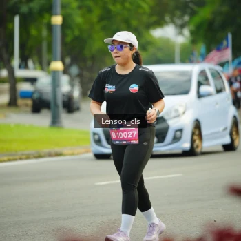 Runner Photo 3567377