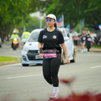 Runner Photo 3567379