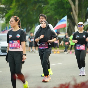 Runner Photo 3567390