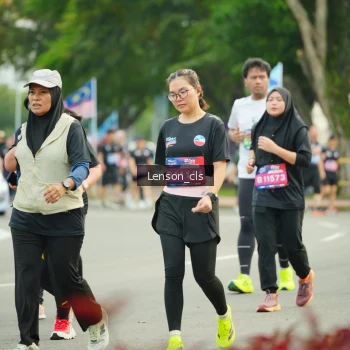 Runner Photo 3567406