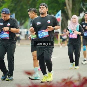Runner Photo 3567418