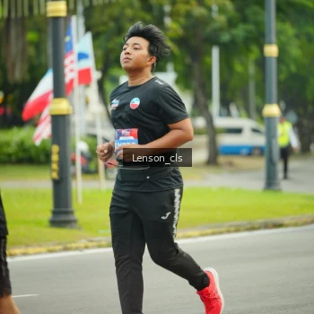 Runner Photo 3567449