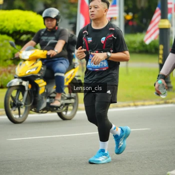 Runner Photo 3567472