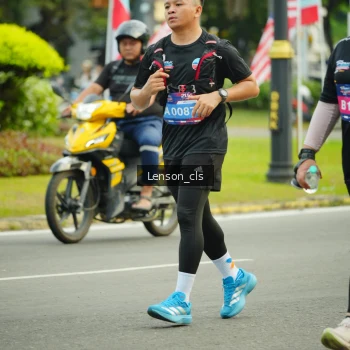Runner Photo 3567473