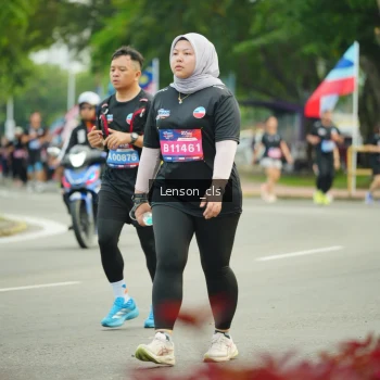 Runner Photo 3567480