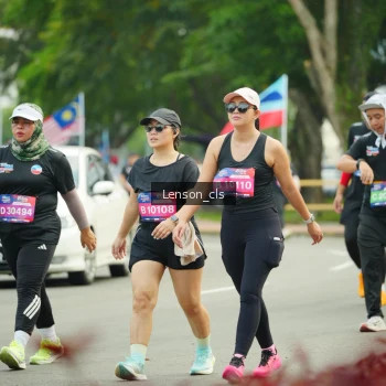Runner Photo 3567516