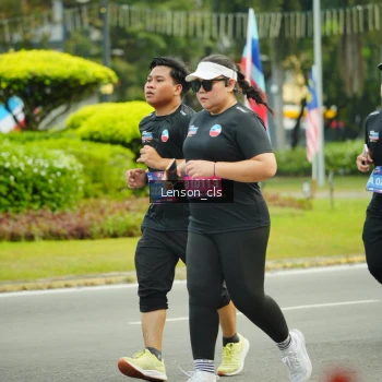 Runner Photo 3567566