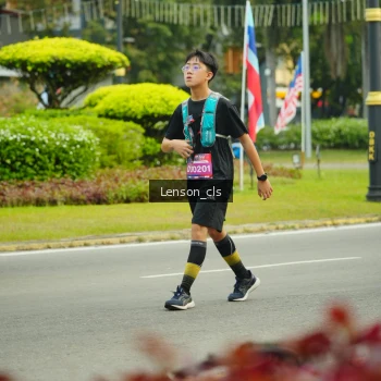 Runner Photo 3567569