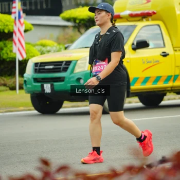 Runner Photo 3567570