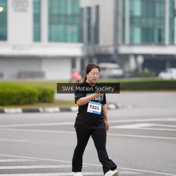 Runner Photo 3567593