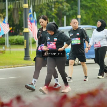 Runner Photo 3567607