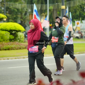 Runner Photo 3567615