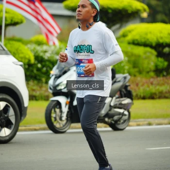 Runner Photo 3567619