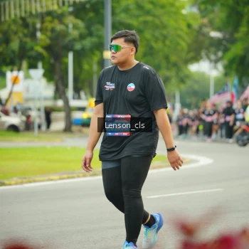 Runner Photo 3567644