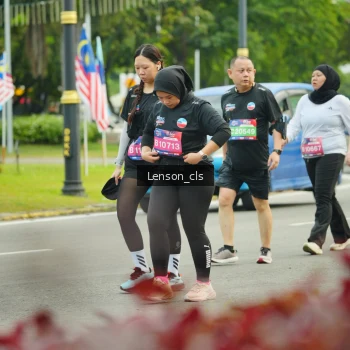 Runner Photo 3567656