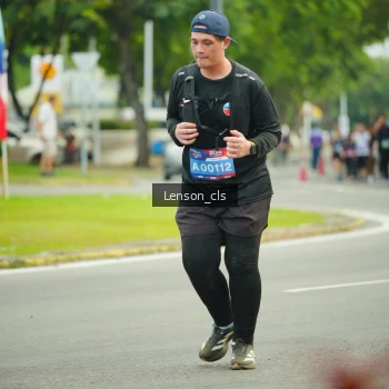 Runner Photo 3567678