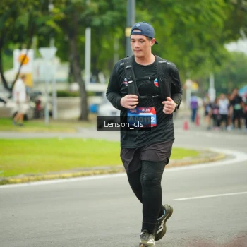 Runner Photo 3567683