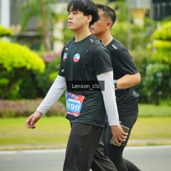 Runner Photo 3567703
